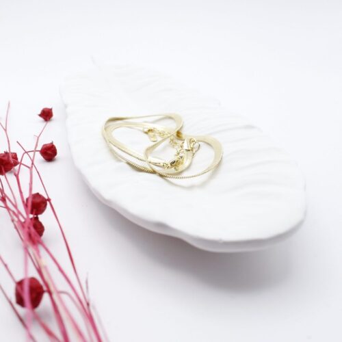 podstawka z gipsu polimerowego pioro rotated