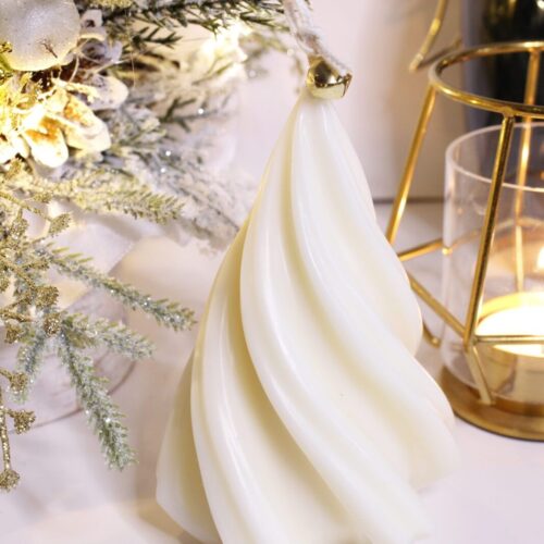 choinka-świeca-sojowa-prezent-wolnostojąca-zapachowa