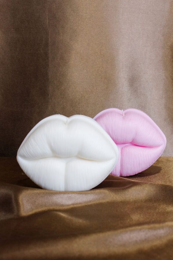 lips_usta_swieca_sojowa_candle_walentynki_prezent_dla_niej_romantyczne