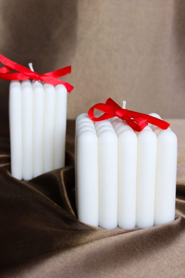 zestaw_swiece_sojowe_geometryczne_prezent_walentynki_cube_wolnostojace