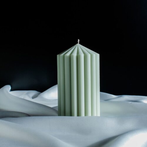 świeca sojowa wolnostojąca oliwkowa mała